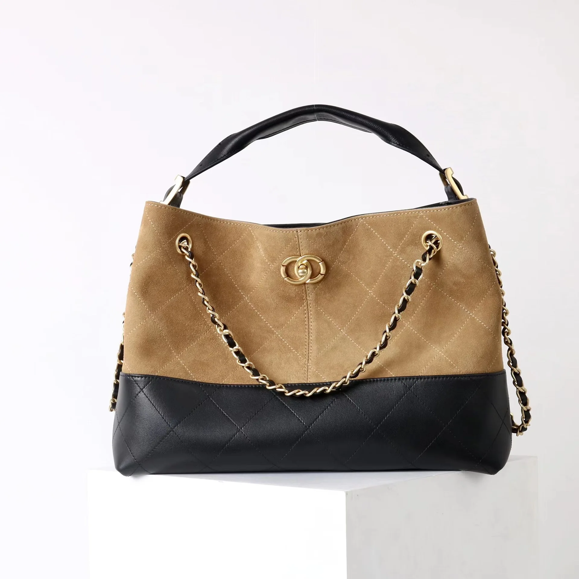 

2025 Fashionable Tote - Quilted Chain Strap Purse, Retro Colorblock Design, Spacious Shoulder Bag, Stylish Everyday Essential