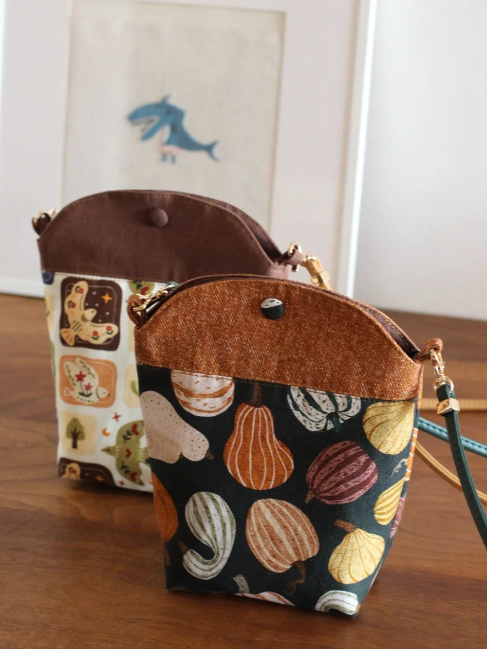 

Handmade fabric crossbody bag, small original mobile phone bag, underarm bag, lightweight, vintage color-blocking, artistic