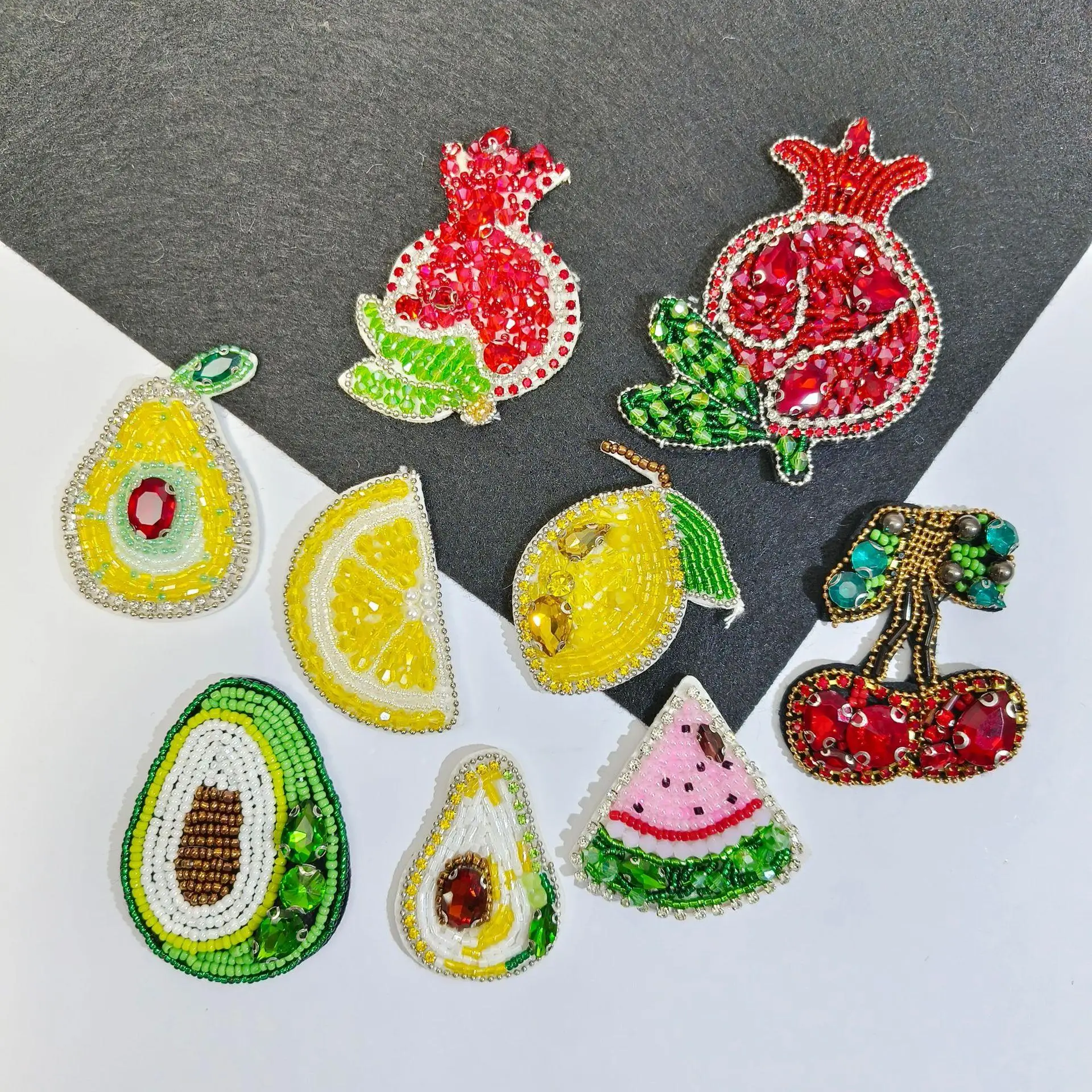 

Handmade Fruit Series Beads Patches Bags Accessories DIY Patch Lemon Guava Applique Sew On Avocado Lemon Clothes Shoes Decor