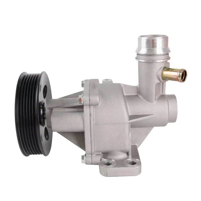 Suitable for Buick Yinglang GT Oncora Chevrolet Chuangku car engine cooling circulating water pump assembly