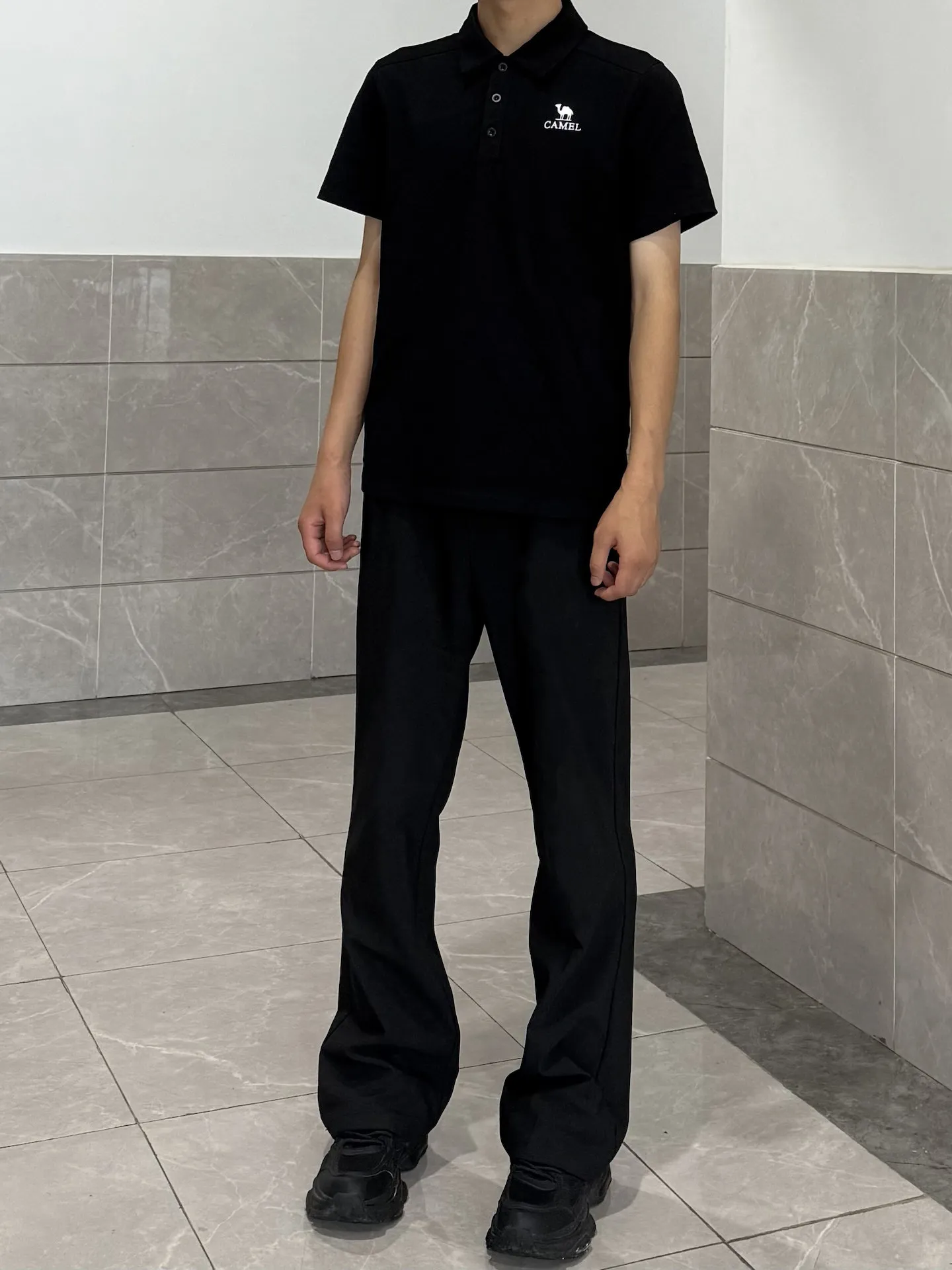 Black Ice Silk Men's West Pants Slim Fit Trousers Lightweight Luxury Style Pleated Straight Leg Casual Summer Fashion