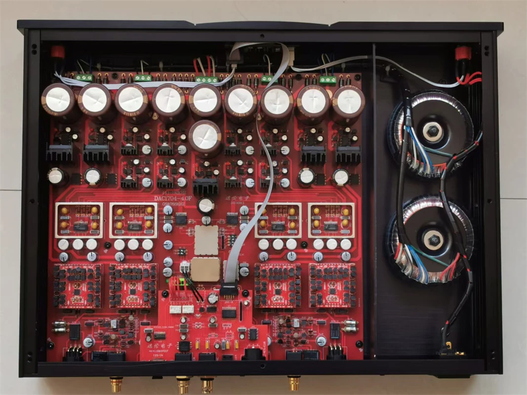 PCM1704 * 4 Decodificador de salida equilibrada verdadera totalmente discreto AK4118 + DF1706 + Oscilador de cristal Femtosegundo CHD957 44.1-192KHZ/24BIT