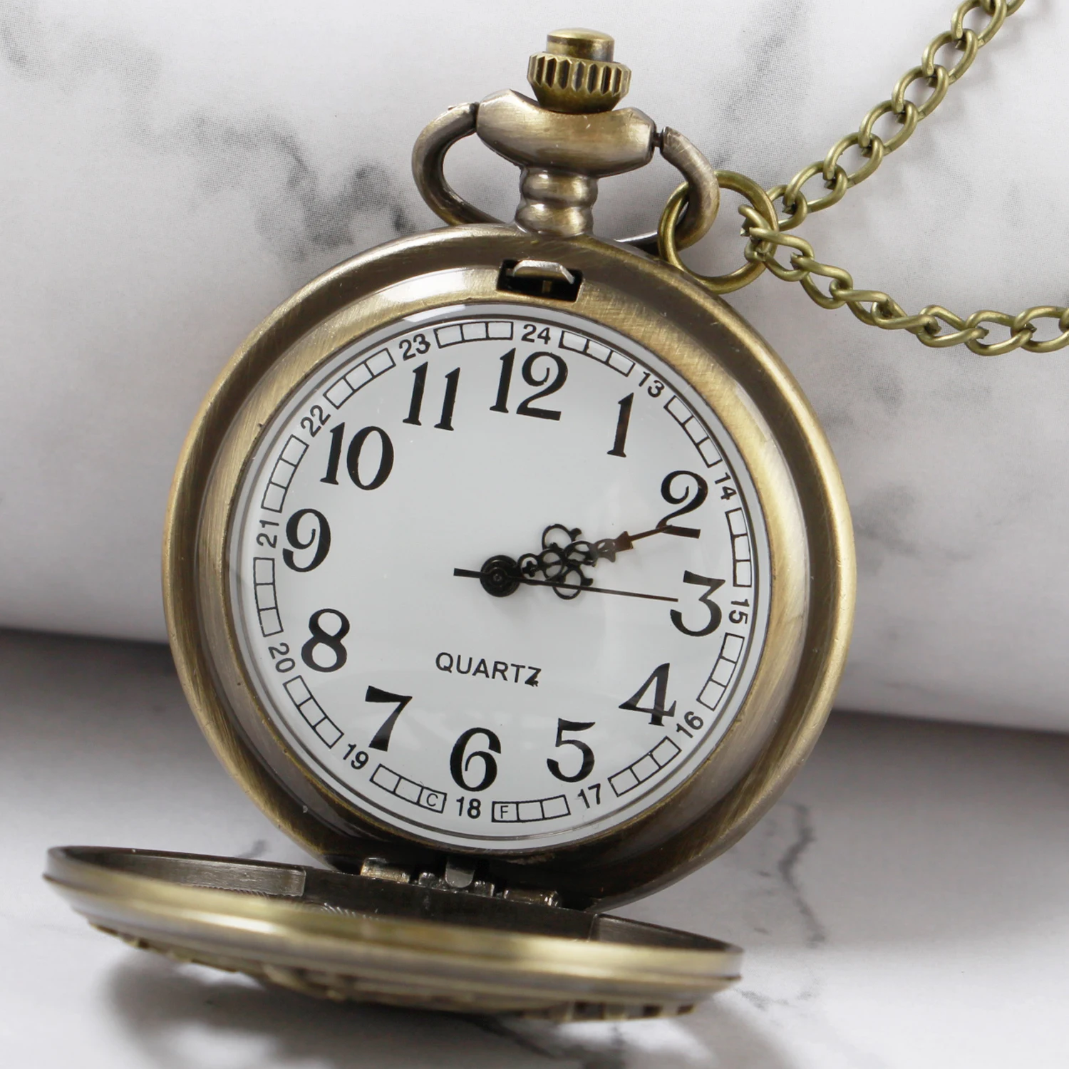 Antique Steampunk Bronze Hollow Gear Movement Quartz Pocket Watch Pendant Gift With Chain Pocket Watches Fob Watch Gift Boys Men