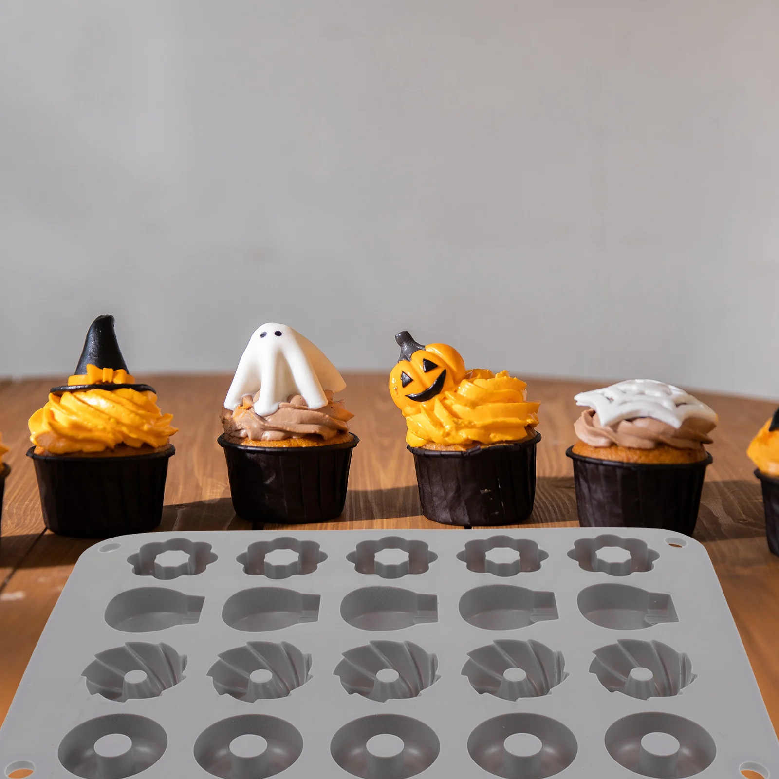 Cetakan Donat Silikon Cetakan Cokelat Pembuat Permen Diy Alat Dapur Memanggang Tahan Panas Anti Lengket Dekorasi Kue Cetakan Fondant