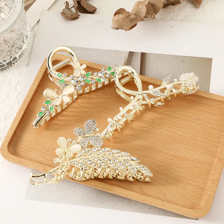 Elegant Rhinestone Flower Alloy Hair Clip Luxury Inlaid Pearl Hair Grab Metal Shark Clip Barrette Girls Women\'s Hair Accessories