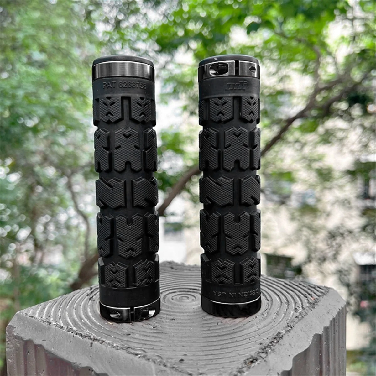 ODI Rogue High-Bike Handlebar Grips Performance Bicycle Grip - Anti-Slip and Shock-Absorbing