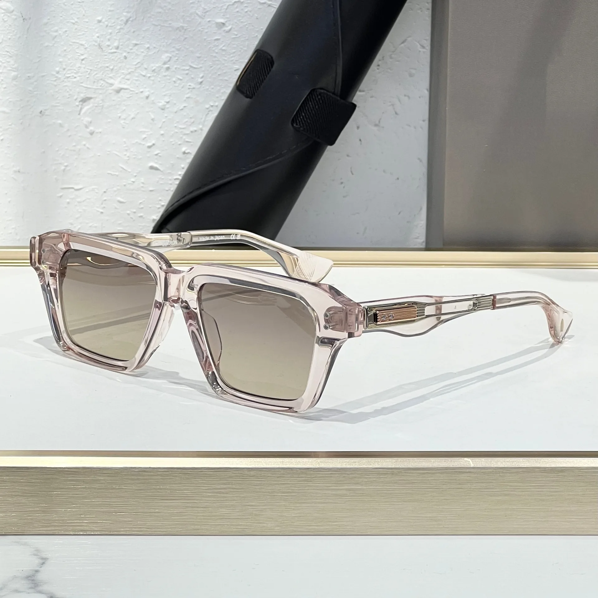 

Rectangle Square Acetate Sunglasses Women Men UV400 Protection Trendy Fashion Handcrafted Vacation Party Photo-Ready Eyewear