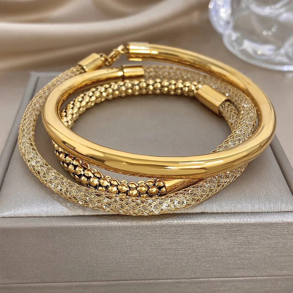 Exquisite mehrschichtige Wickelarmbänder aus Edelstahl für Damen, stilvolles, vergoldetes, hohles Mesh-Armband, Partyschmuck