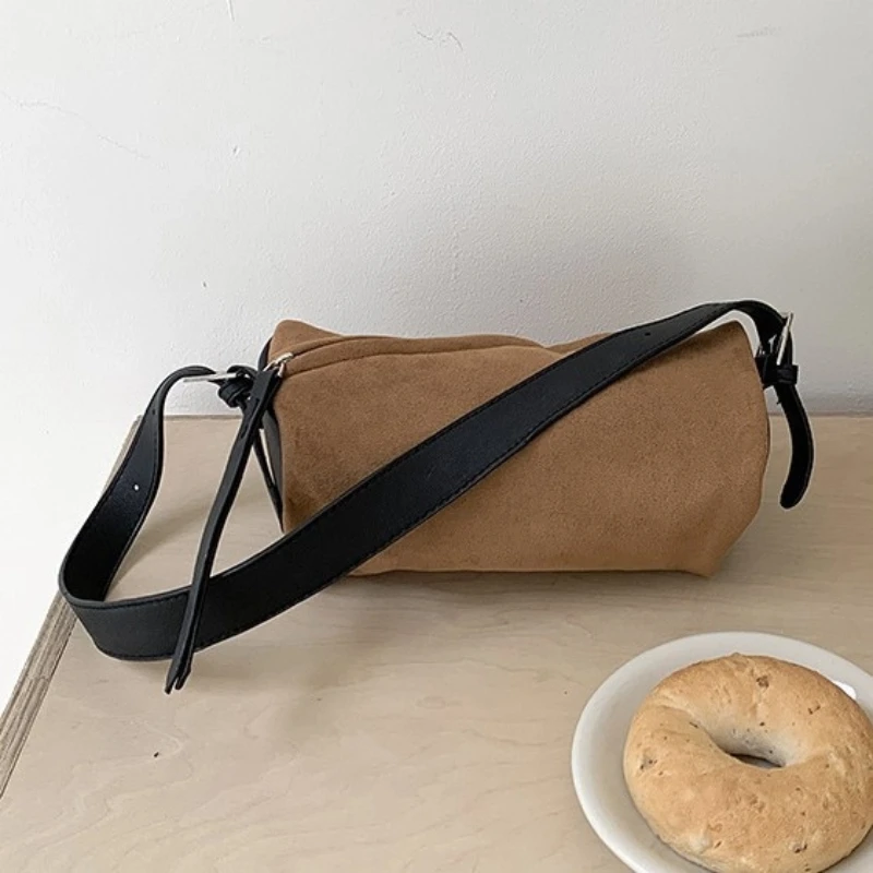 

Vintage Suede Tote Bag for Women, Winter New Matte Retro Shoulder Bag, Versatile Large Capacity Purse