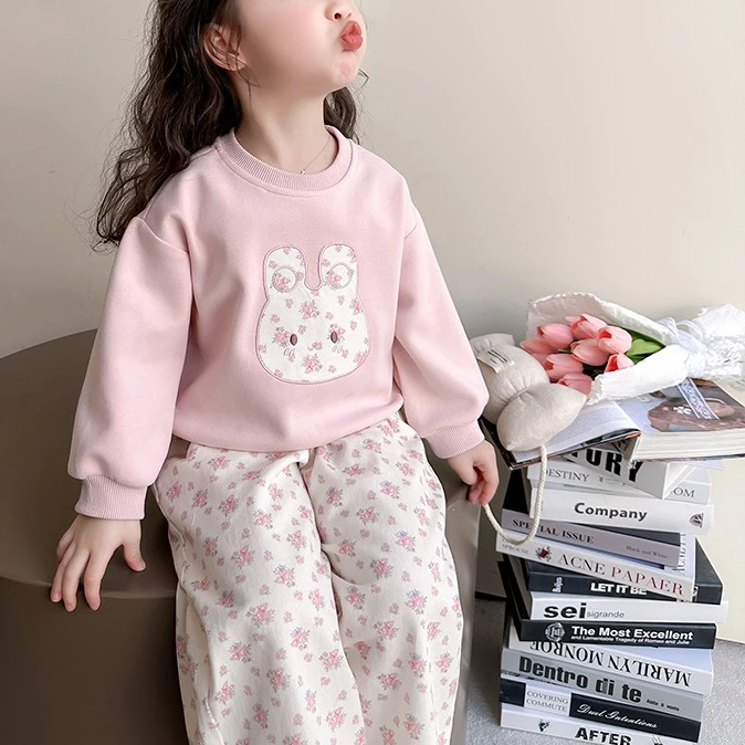

Girls Suit 2025 Autumn New Childrens Clothes Korean Style Girl Baby Fashion Floral Hoodie Straight Pants Two-piece Casual Simple