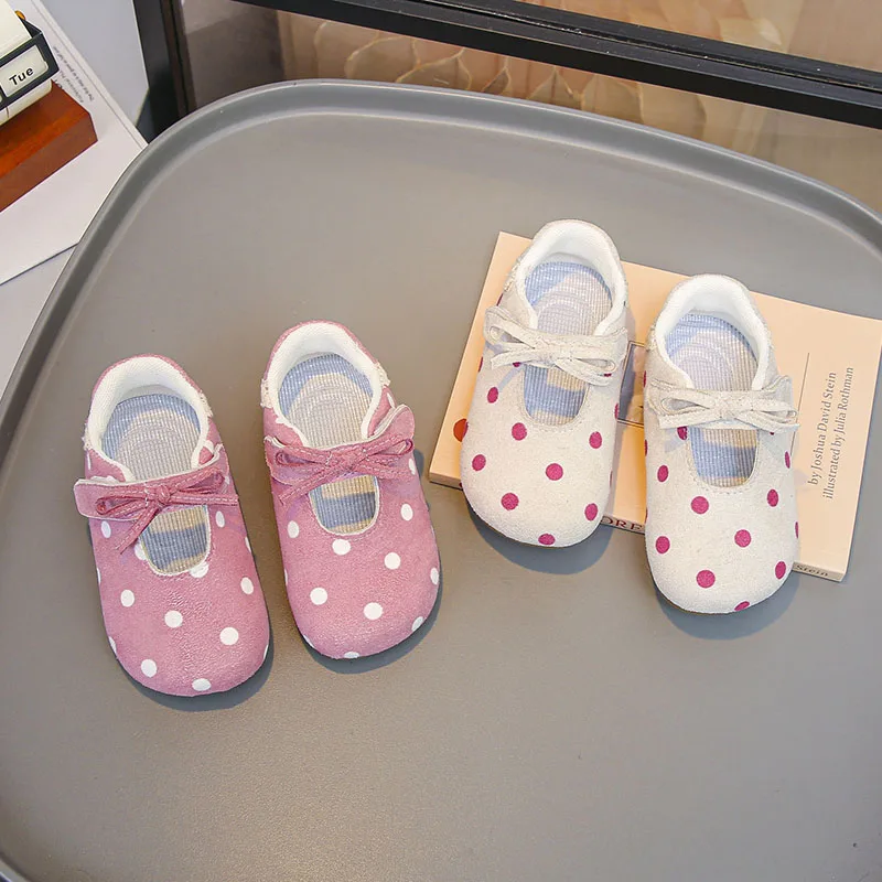 

Baby Girls Casual Polka Dot Mary Jane Shoes Cute Dot Toddler Soft Bottom Non-Slip Baby First Walkers with Bow Pink 22-31