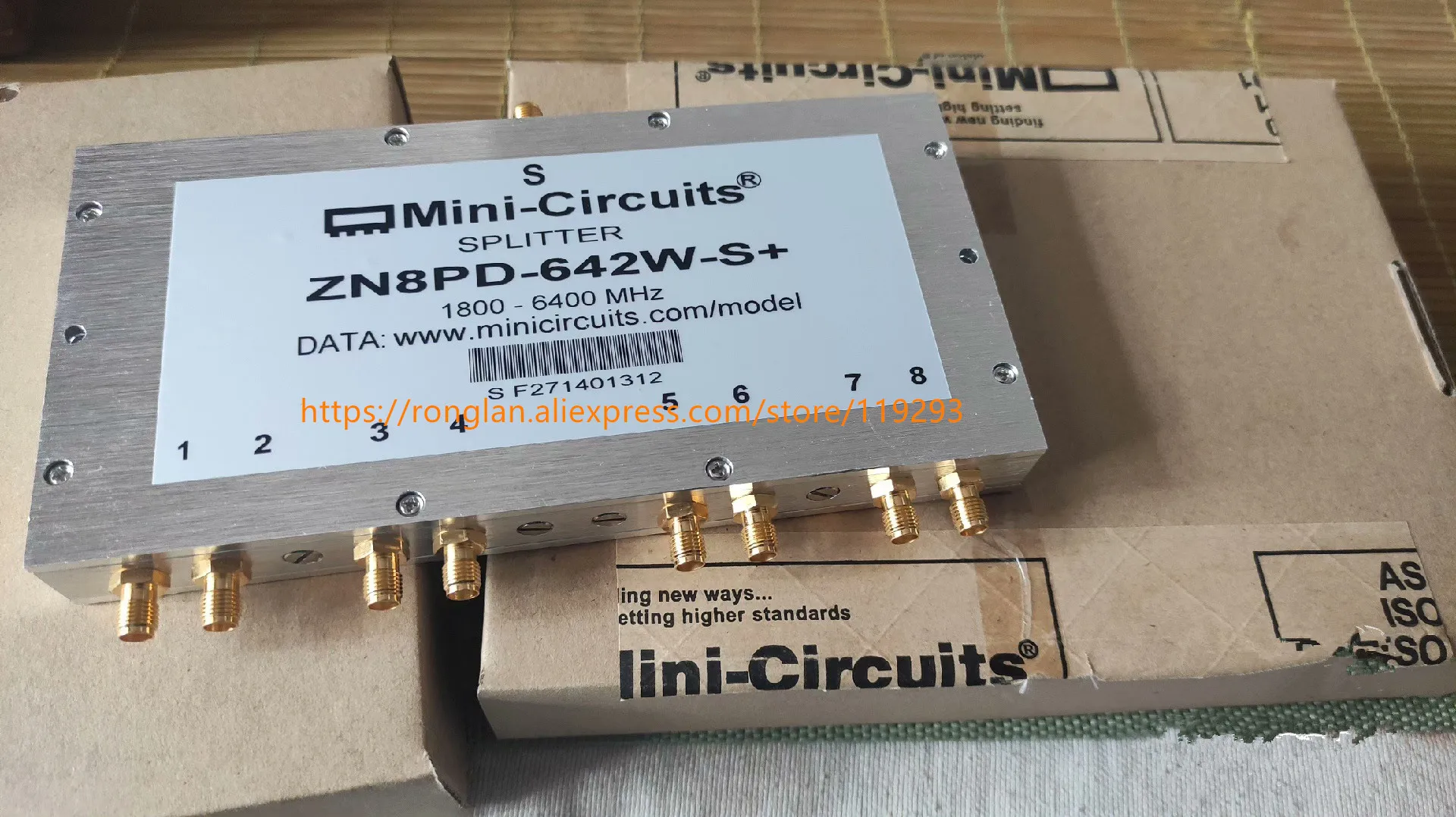 [LAN] Mini-Circuits ZN8PD-642W-S+ 1800-6400MHz eight SMA power divider