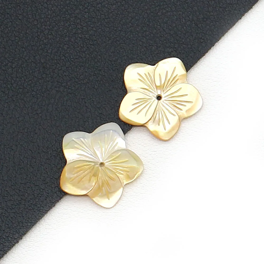 Natural Freshwater Yellow Shell Polished Flower-shaped Medium-hole Loose Beads DIY Materials Accessories for Necklaces Jewelry