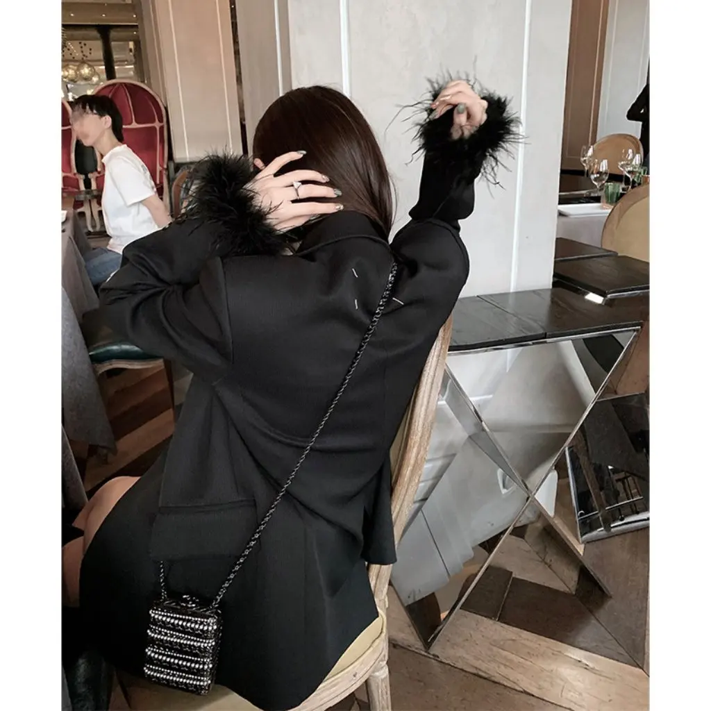 

French Socialite Ostrich Fur Suit Top for Women Slimming Black Casual Temperament Style New Fashion Upper Wear