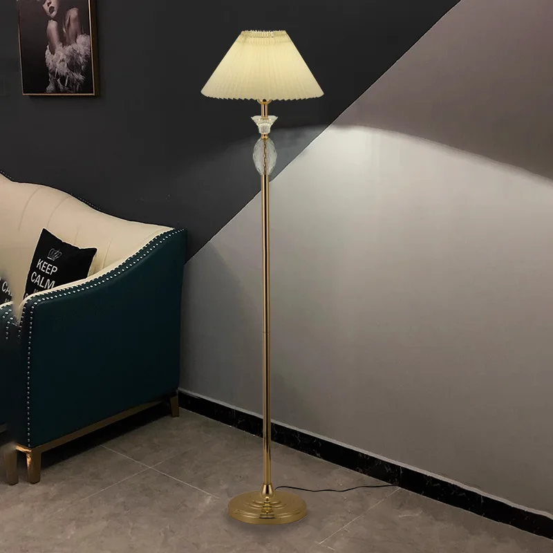 American Style Gold Wrought Iron LED Floor Lamps Pleated Fabric Lampshade Living Room Bedroom Restaurant Office Standing Lights