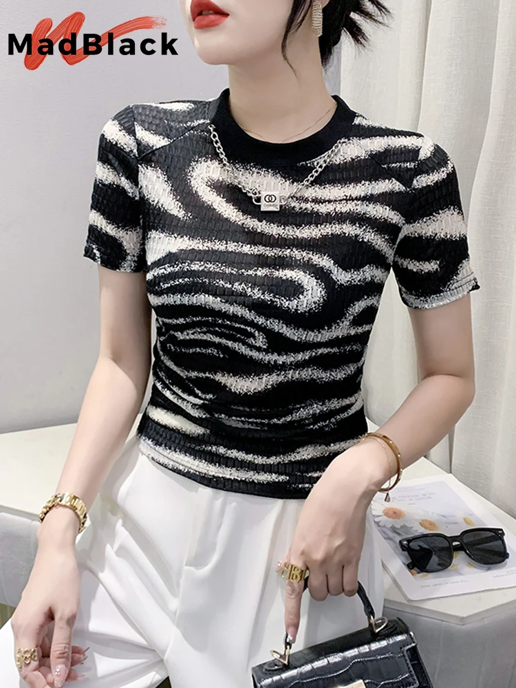 MadBlack Summer European Clothes O Necks T-Shirt Women Sexy Thin Striped Ruched Slim Tops Short Sleeves Stretchy Tees T35267C