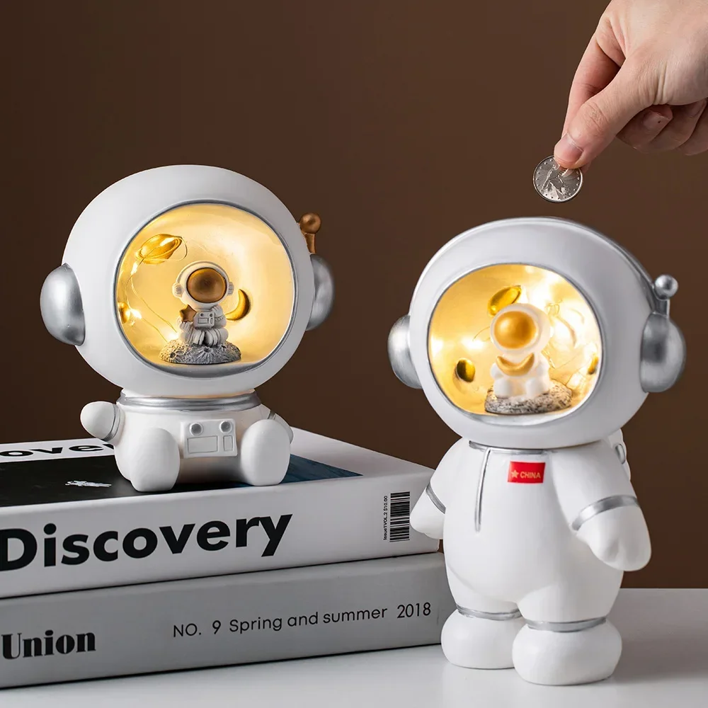 Artistic Sitting Astronaut Figurine Resin Sculpture Modern Home Decor Miniatures Table Ornaments Kids Gift Figurines for Decor