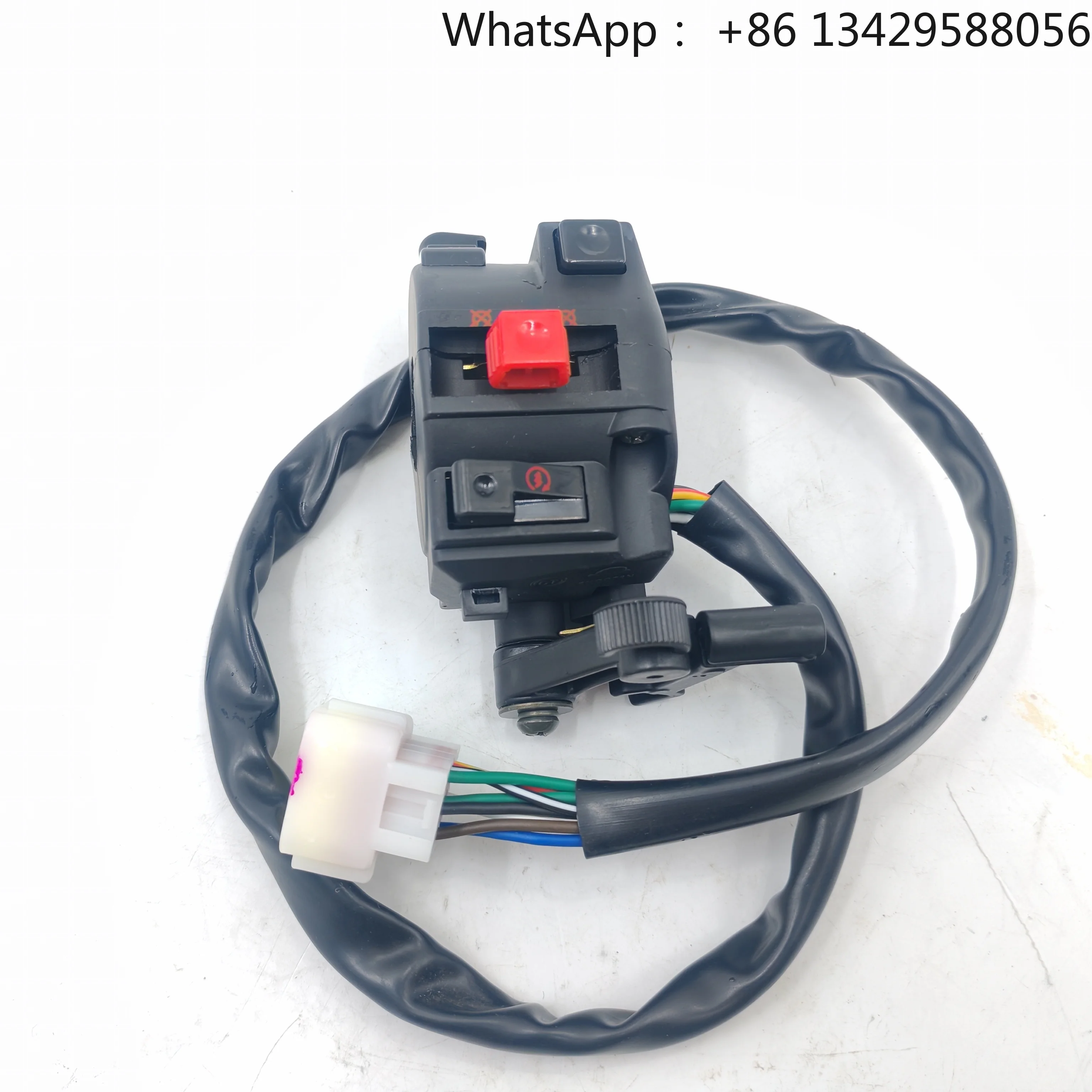 

Handlebar Switch for Kayo Atv AY70 AT110 AT125 AU150 313001-0008 Storm/Fox 70 Predator Bull 110 Predator Bull 125 Storm Bull 150
