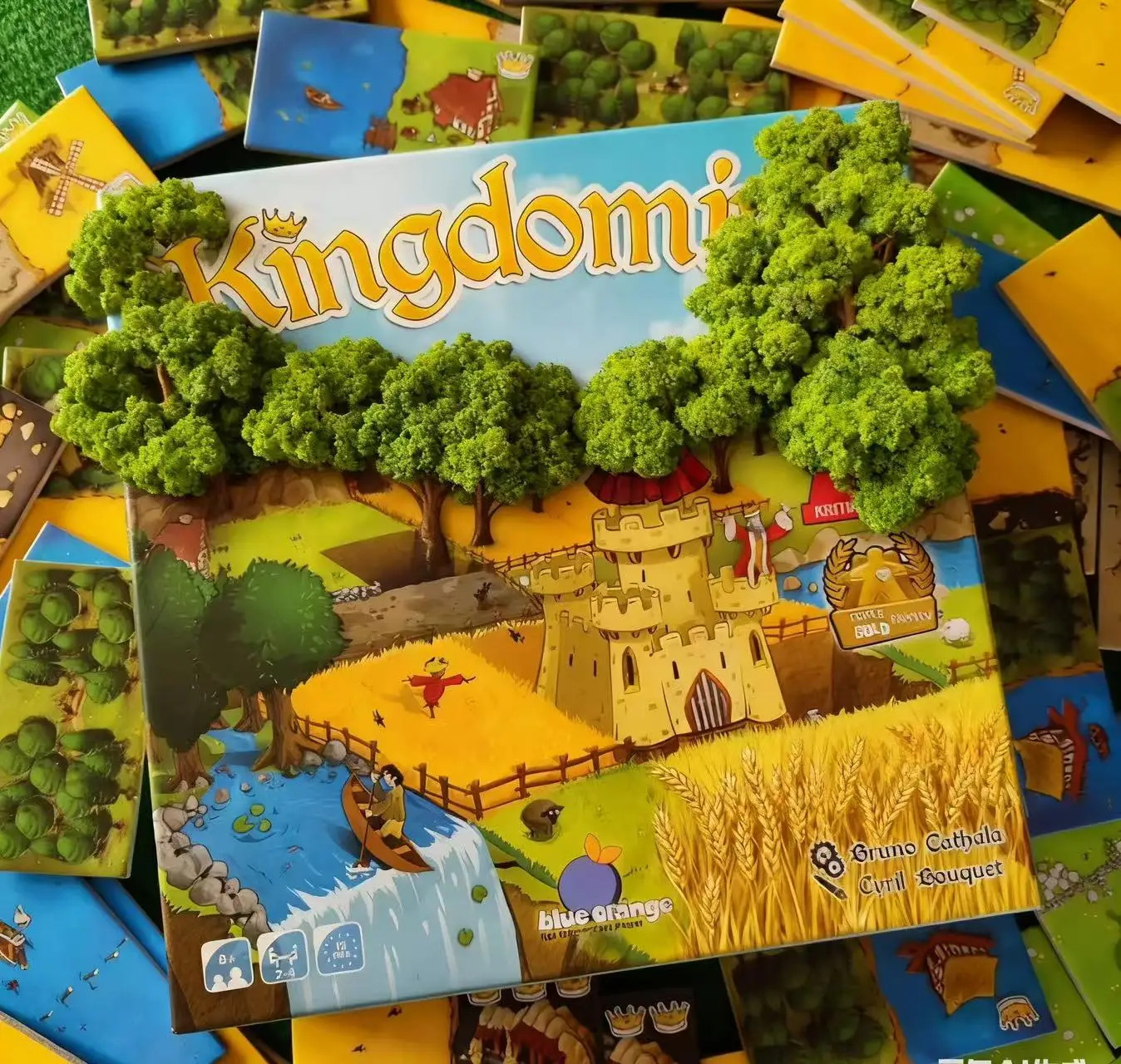 

Quick & Fun Kingdom-Building Domino English board Game | 15-Minute Family Game Nights | 8+ Ages Christmas gifts