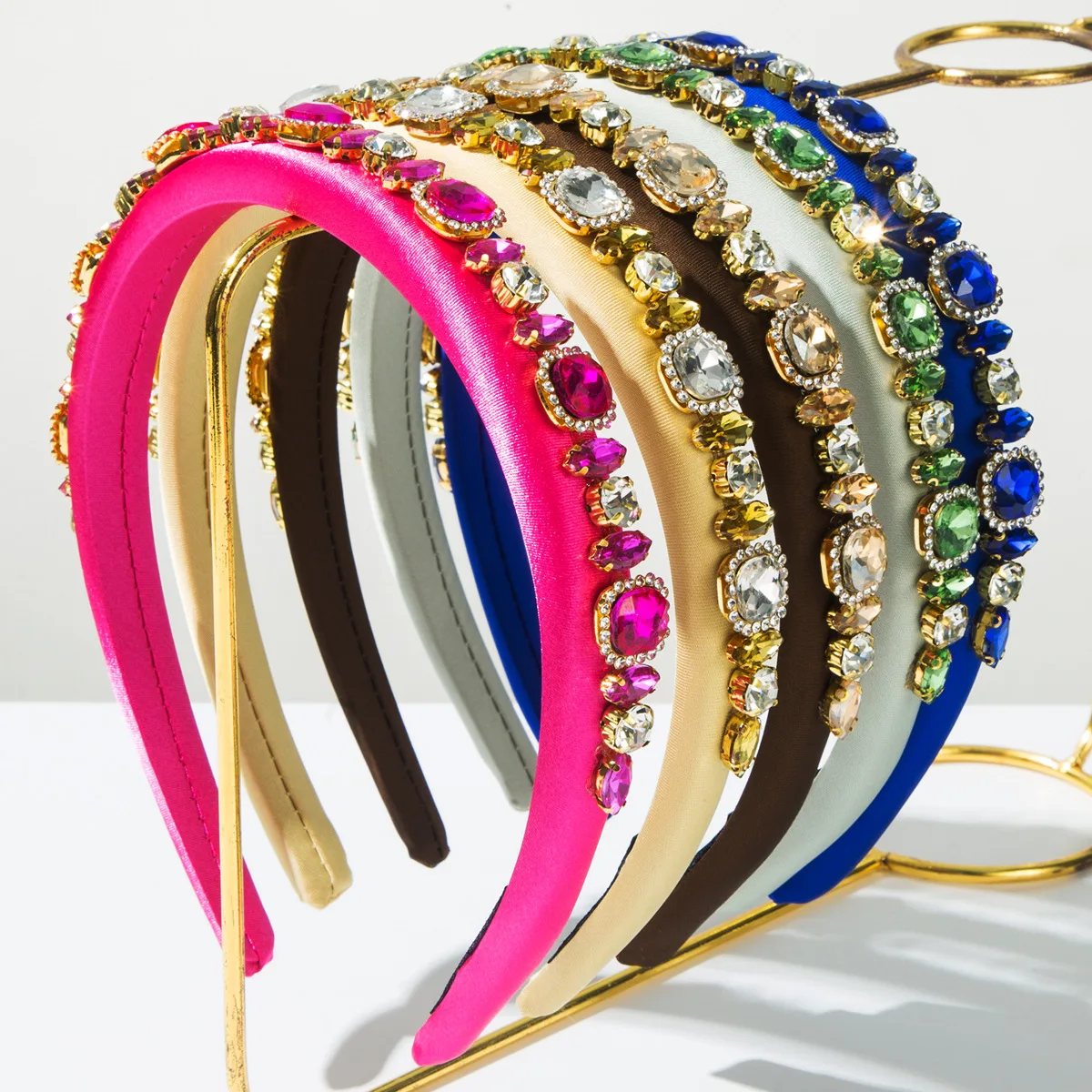 

Korean version of the new Baroque heavy industry diamond-encrusted sponge thin headband women's exquisite versatile high-end sen