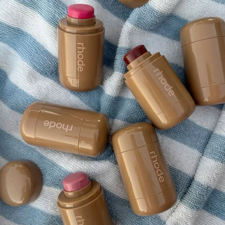 Nova marca lemontini brilho labial fita morango melancia bolso blush hidratante vitrificação leite batom lábio esmalte bálsamo forro