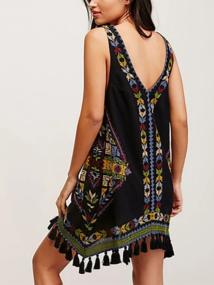 Summer Dress Women 2023 Ethnic Vintage Embroidery Boho Dress Wide Strap V Neck Sleeveless Tassel Hem Bohemian Short Dresses