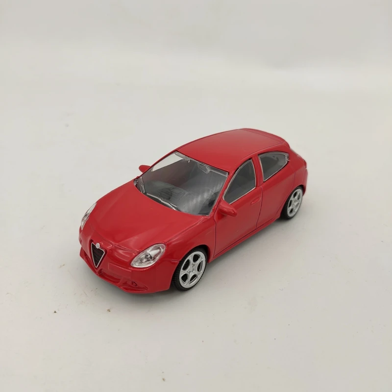 Diecast Scale 1:43 Vehicles Alfa Romeo Giulietta Wagon Alloy Car Model Collection Ornaments Boys Toys Birthday Gifts