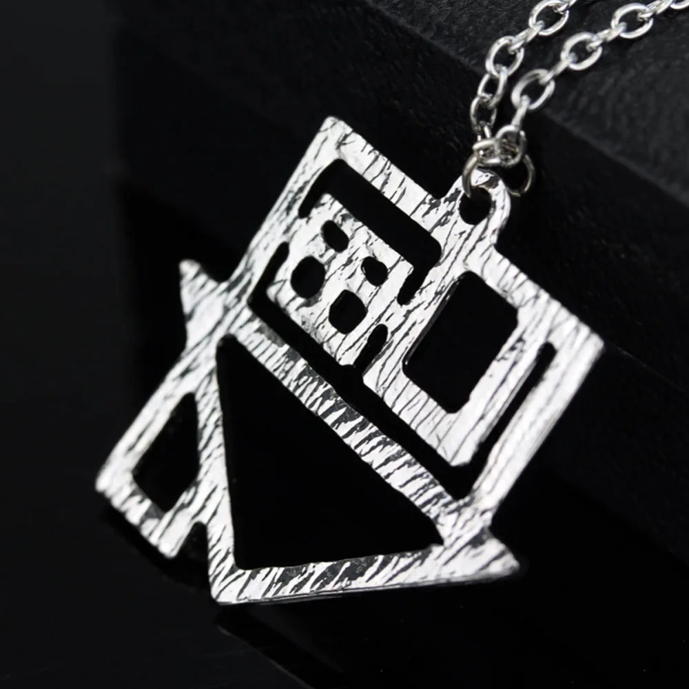 New Creative Fashion Neighborhood Rock Music Pendant Hollow Out House Logo Pendant Necklace Street Niche Party Gift Accessories