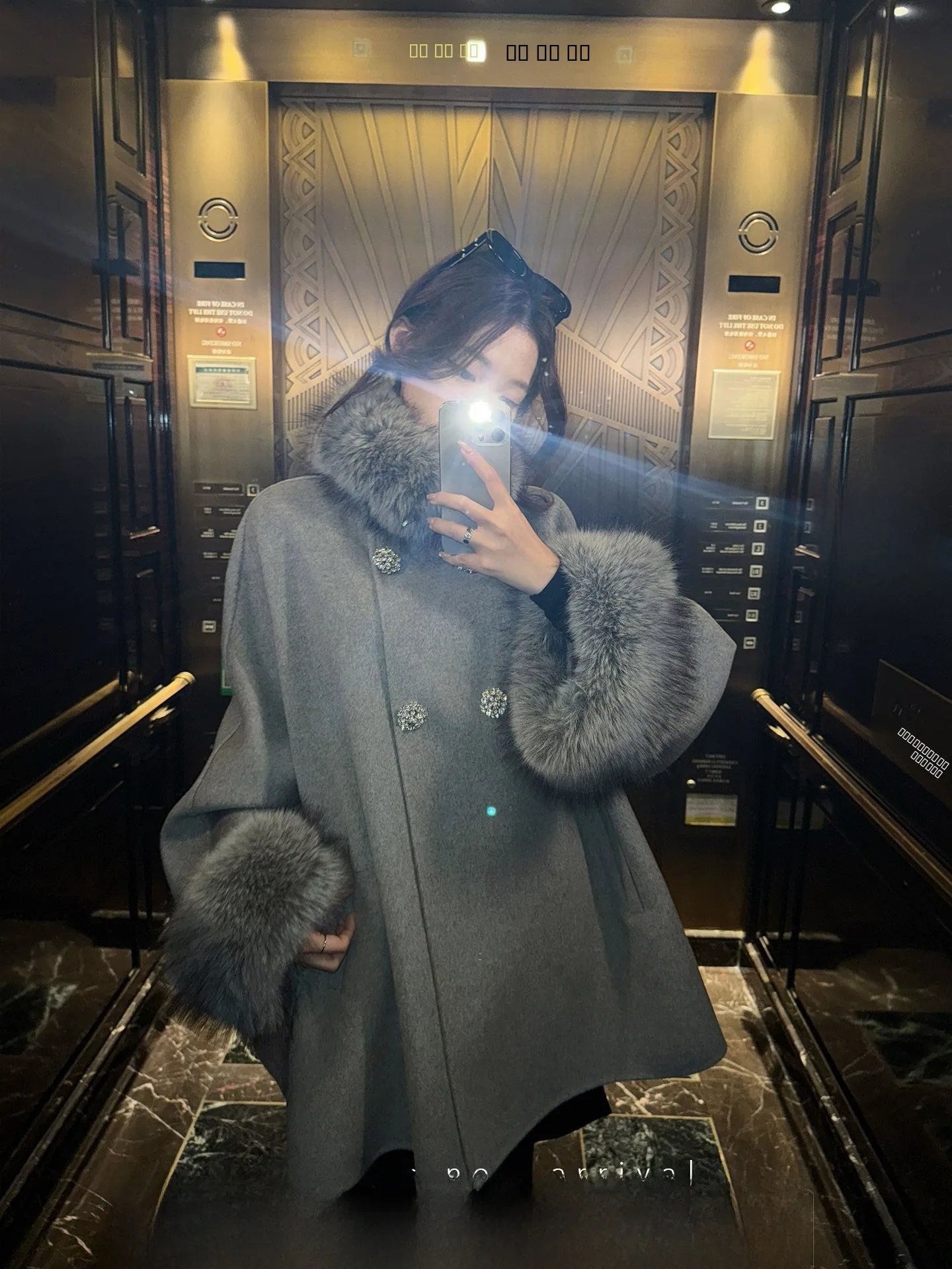 

Женское двустороннее шерстяное пальто Xzichic с воротником из экологичного меха, средней длины, повседневное, утепленное, зимнее