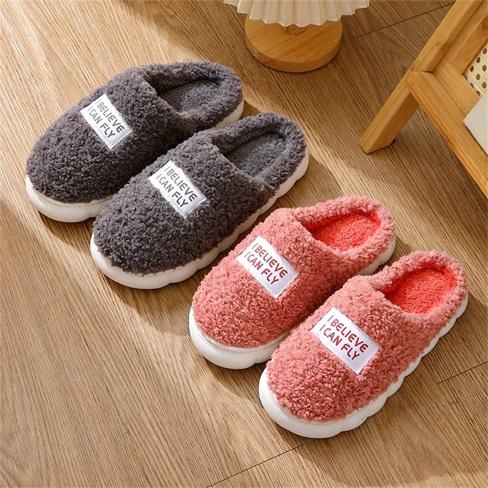 Vrouwen Winter Warm Huis Slippers Mannen Indoor Buiten Dikker Glijbanen Pluche Hoge Hakken Bont Katoenen Schoenen Dames Zachte Paren Slipper