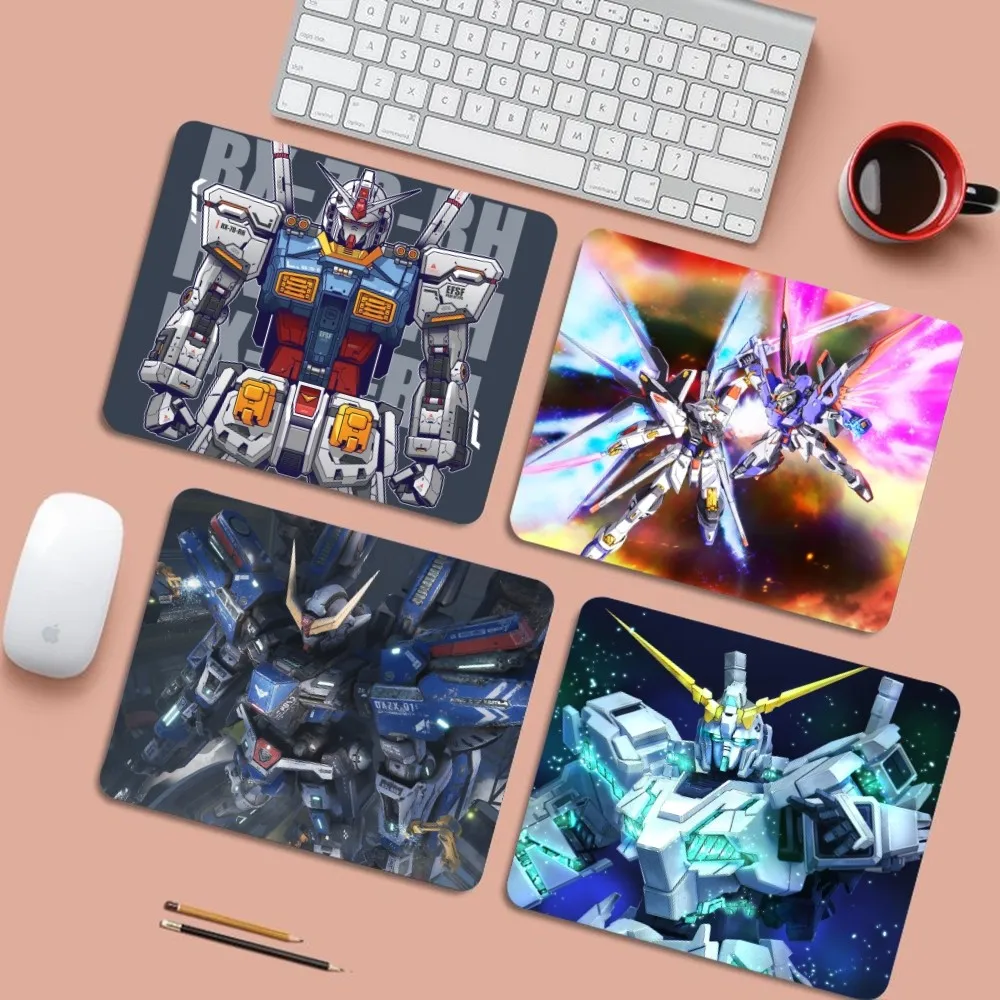 

Anime G-Gundams Mousepad 25x29cm Small Table Mat Student Mousepad Computer Keyboard Pad Games Pad Desk Mat for PC Gamer Mousemat