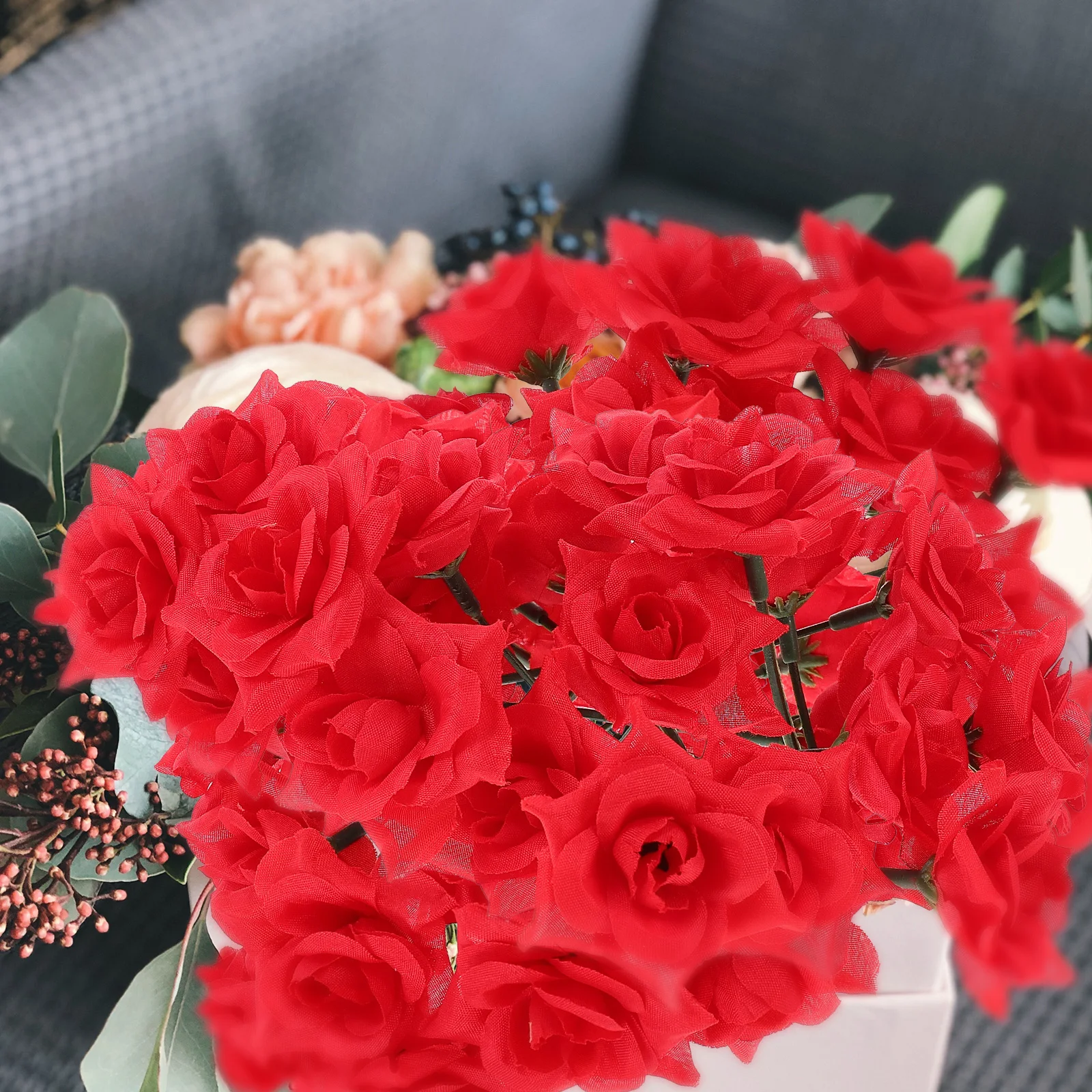 

25 Pcs Artificial Silk Rose Heads Decor Faux Flowers Home Store Restaurant DIY Supplies Wedding Photo Prop