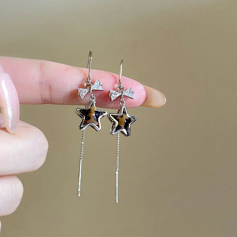 

Cute Shiny Leopard Print Star Bow Tassel Earrings for Women Zircon Long Chain Dangle Earring Minimalism Ear Line Kpop Jewelry