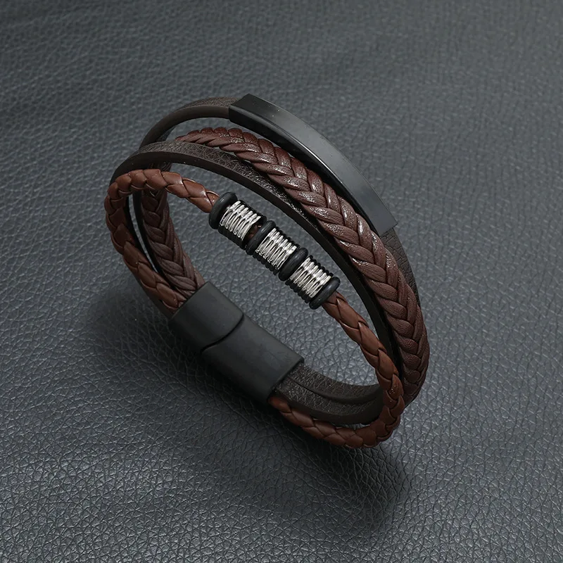 Bracciale in pelle punk di nuova moda per uomo Bracciale in acciaio inossidabile Corda intrecciata multistrato Bracciale maschile Regalo per amante