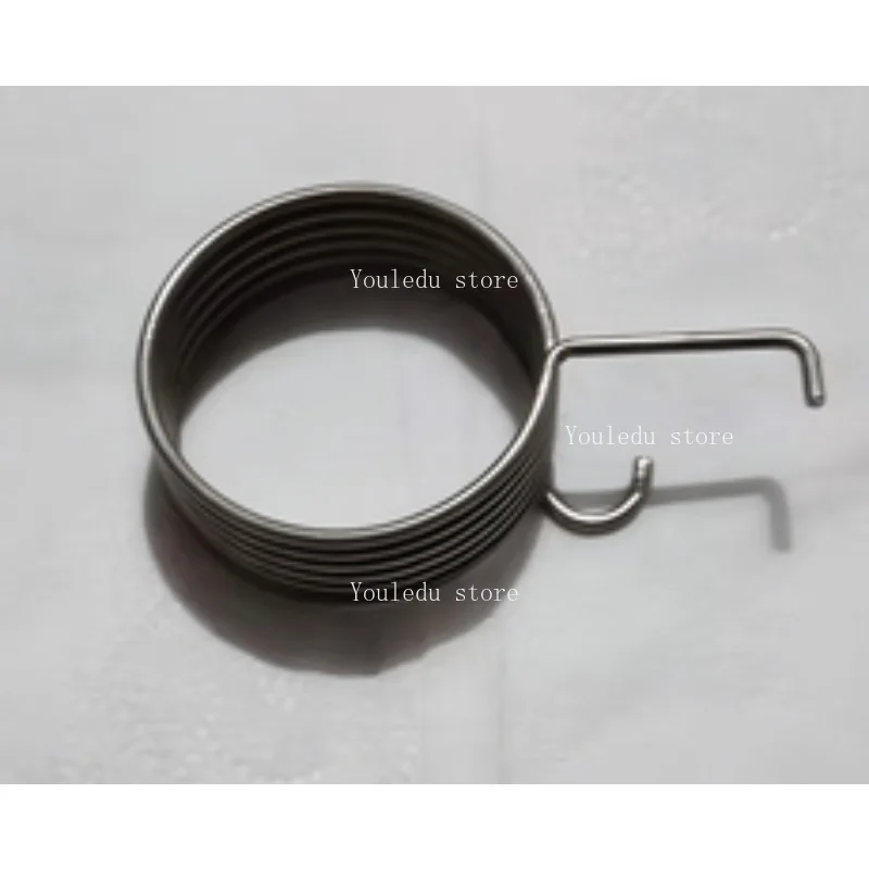 

Suitable for BJ600GS 500-6A TRK502X Throttle Body Return Spring