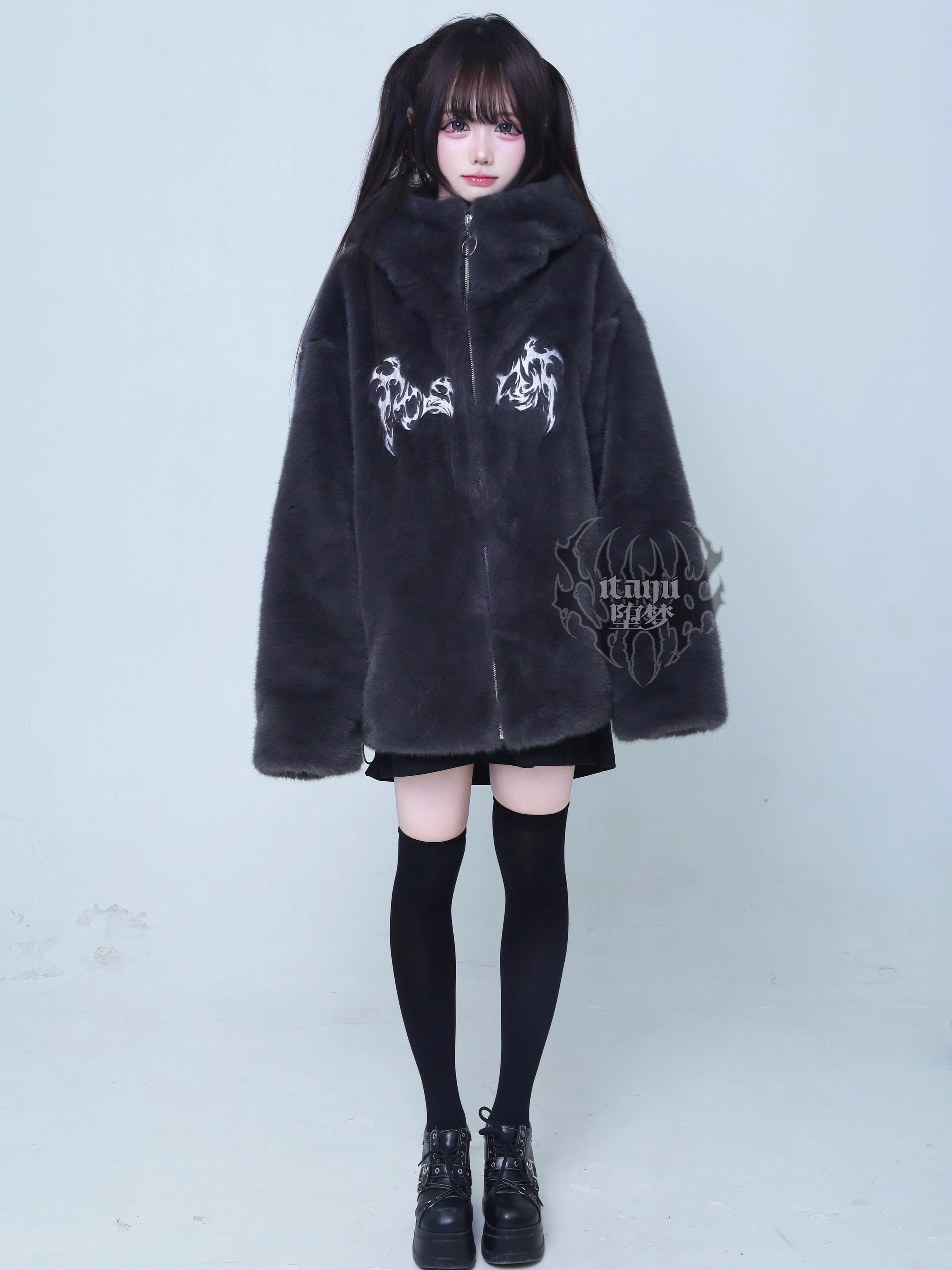Original Subculture Punk Sweet Cool Fashion Faux Fur Jacket Winter Girl's Cute Print Oversize Plush Coat Warm Thickened Jacket