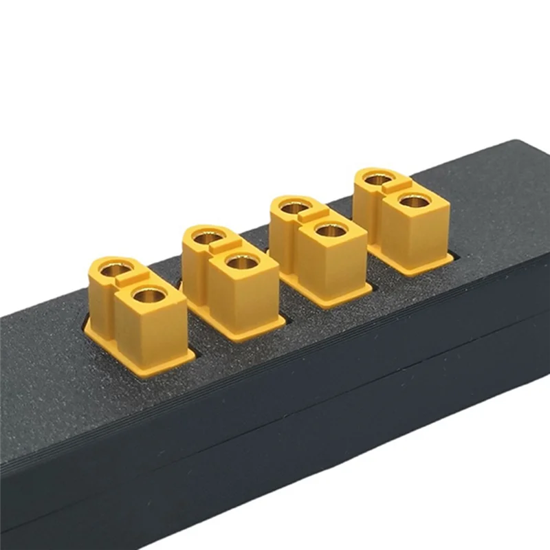 AU61-XT60 Scheda di distribuzione dell'alimentazione a doppio canale da 2000 W Ingresso Uscita a quattro canali Modulo di alimentazione robot modello di aereo RC