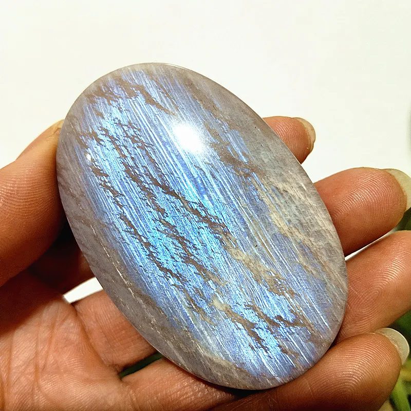 Natral Gemstone Beautiful Moonstone Labradorite Palm Stone Crystal Sorcerer Chakra Spiritual Healing Crystal Home Decoration