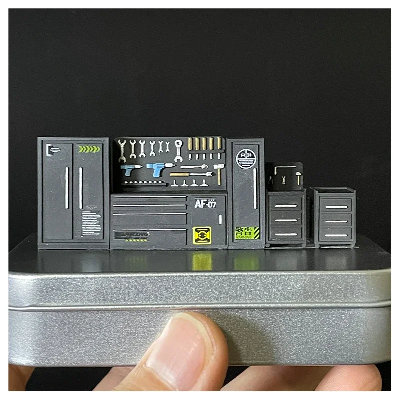 

Alloy cast car model 1:64 small proportion garage workbench and tool cabinet automatic maintenance tool DIY car model toys