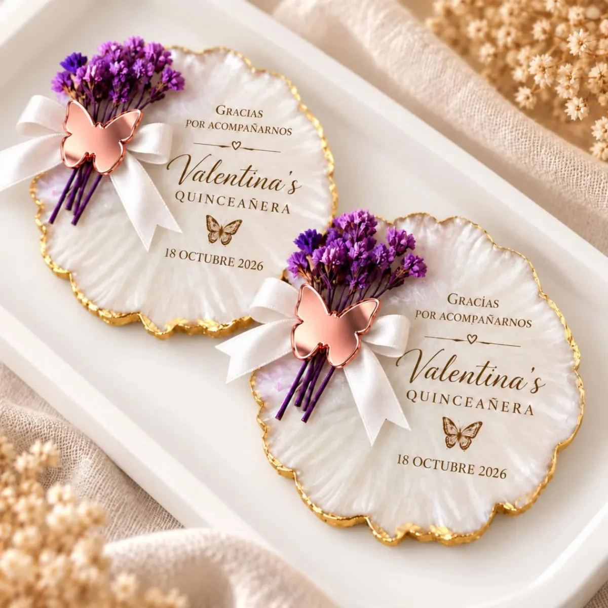 Custom  Quinceanera Magnet Favor, Butterfly Epoxy Magnet, Mis XV Guest Favor, Sweet 16 Party Favor, Personalized  Quinceanera Ke