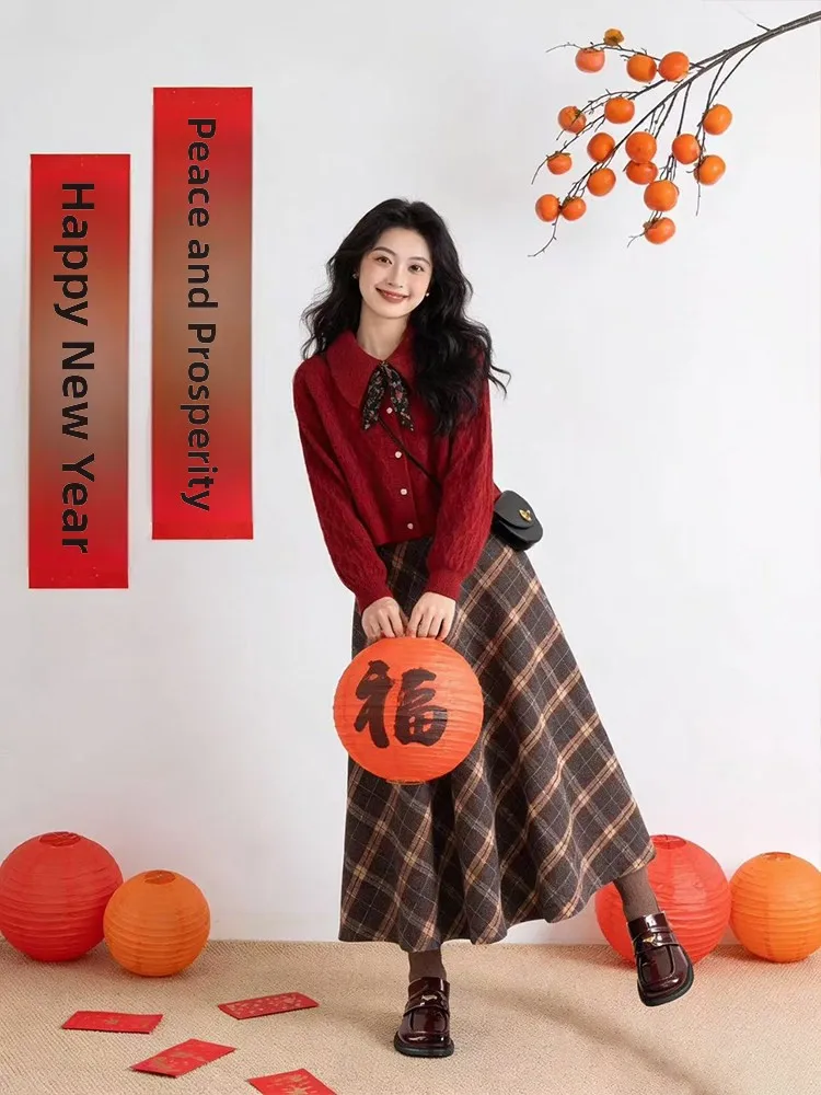 

Winter Vintage Style Women's Knitted Sweater And Plaid Skirt Outfit with Collar And Knot Design Fashion Set