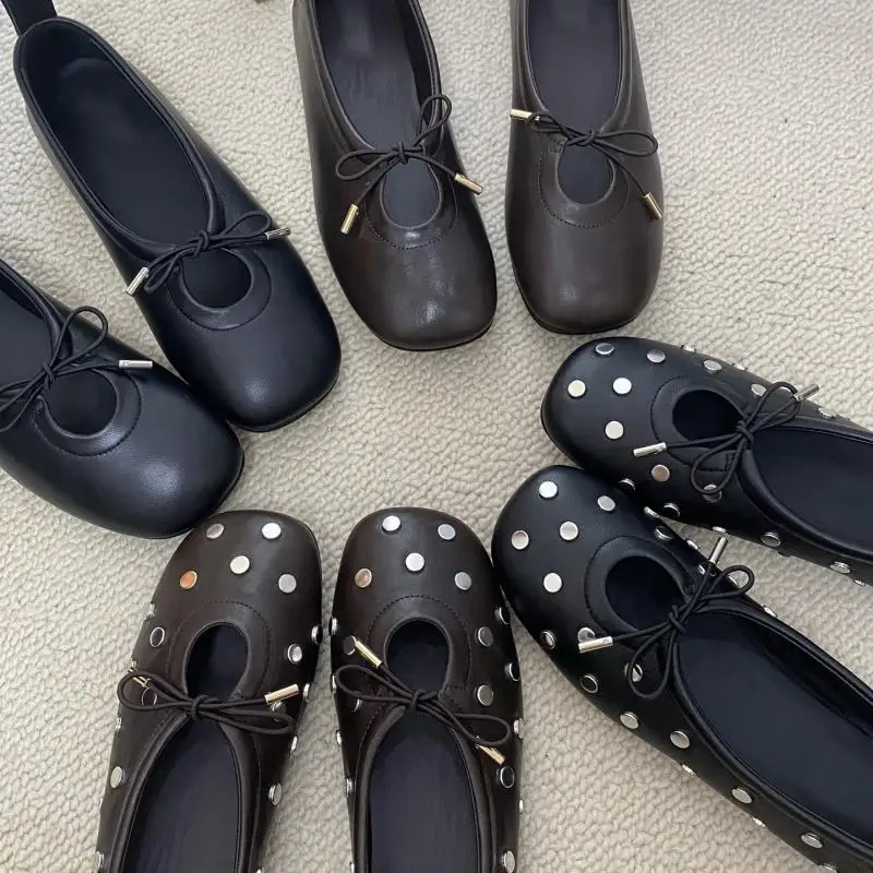 Withered Southern France Minimalist Genuine Leather Women's Flats And Loafers Elegant Women's Shoes Rivet Made Ballet Shoes 2027