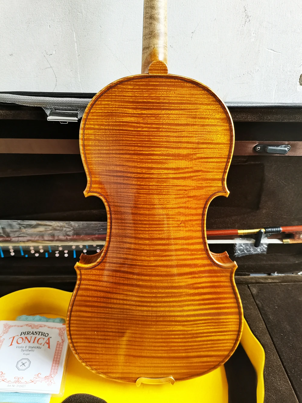 100% Handmade Violin strong tone ！Italian retro Oil Varnish Violin 4/4 Professional Golden violino