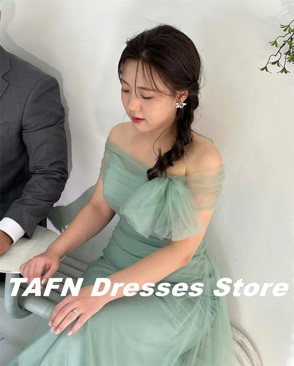 TAFN Mint Green Wedding Dresses Off the Shoulder Sweep Train Pleat Bridal Gown Custom Made Boat Neck A-line Phoot Shoot Dresses