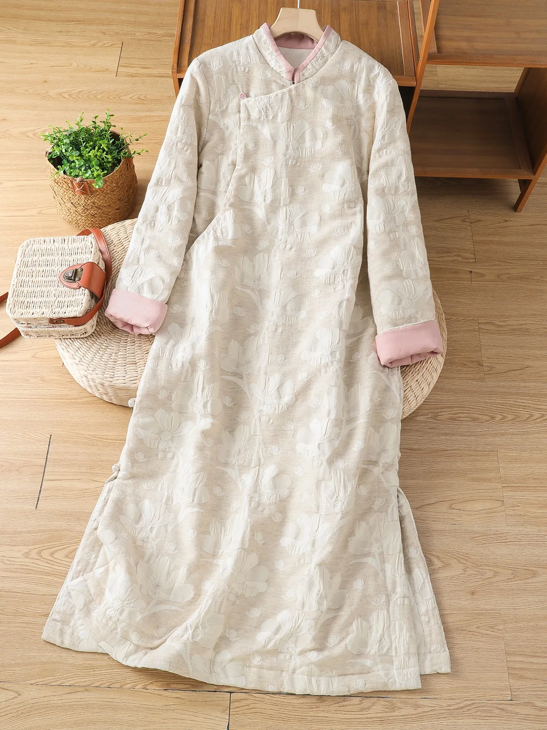 

New Chinese Style Long Tiled Color Embroidered Cotton Linen Women's Winter Dress with Sleeves Traditional Gown
