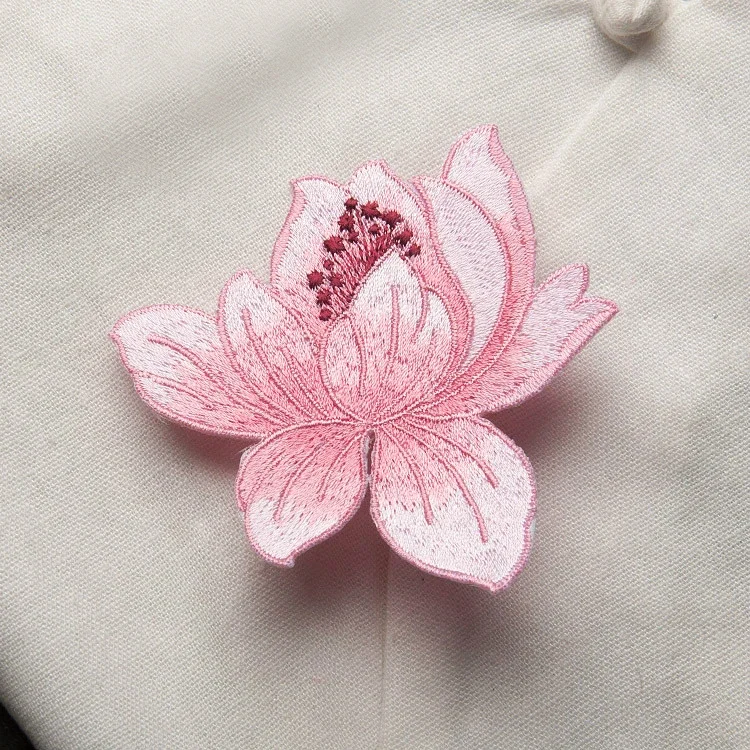 1Pcs Lotus Embroidery Iron on Sew on Patches for Clothing Appliqued DIY Hat Coat Dress Pants Accessories Cloth Sticker