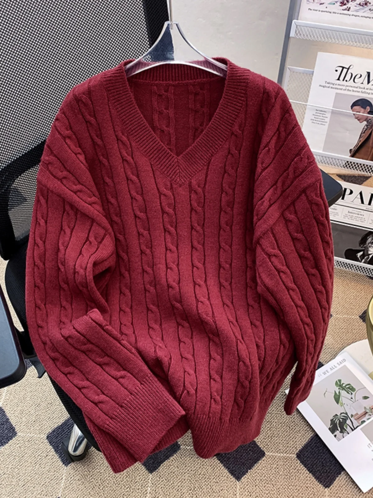 

Loose V-Ne Knitted Sweater New Year Festive Red Trendy Clothing for Men And Women Autumn Winter Seasonal Youth Casual Wear