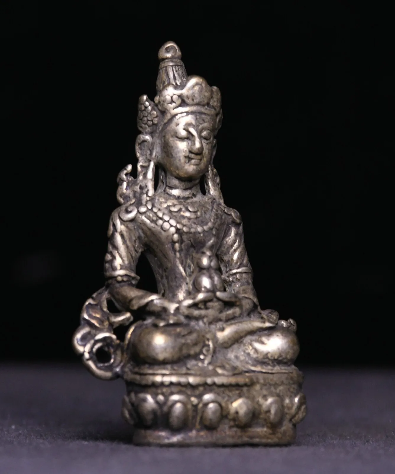 4CM Old Tibet Buddhism Miao Silver Amitayus longevity God Goddess Buddha Statue
