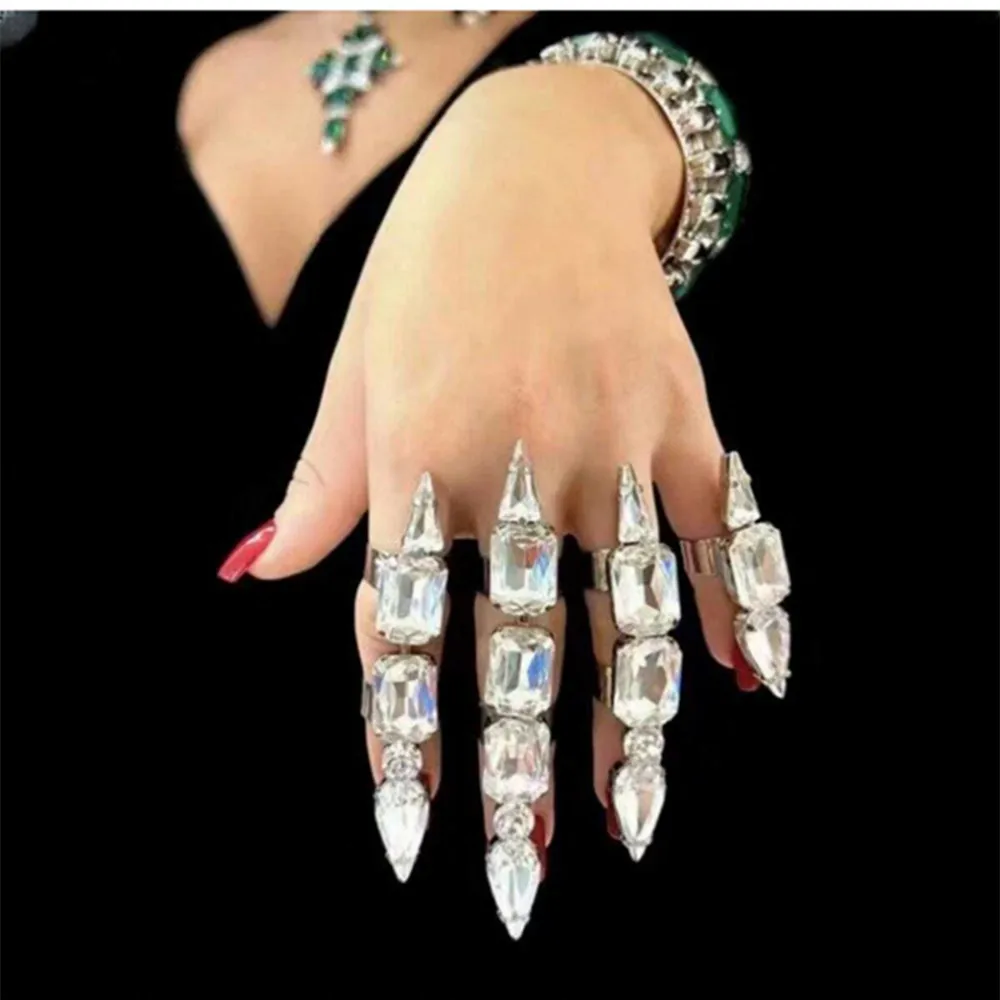Übertriebene 4 Stück Strass quadratische verstellbare Fingerringe Set Hand dekoration für Frauen Kristall Aussage offene Ringe Hochzeit