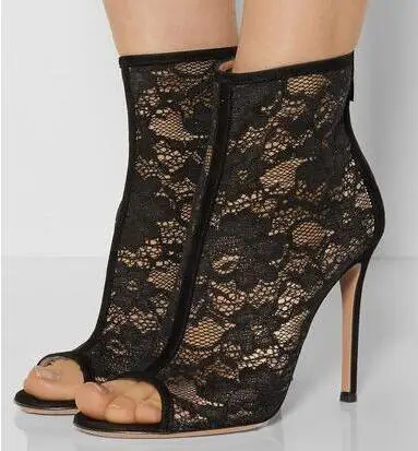 

Black Red White Lace Floral Peep Toe Zipper Back Stiletto Heel Ankle Boots Women High Heel Banquet Short Booties Heels Pumps